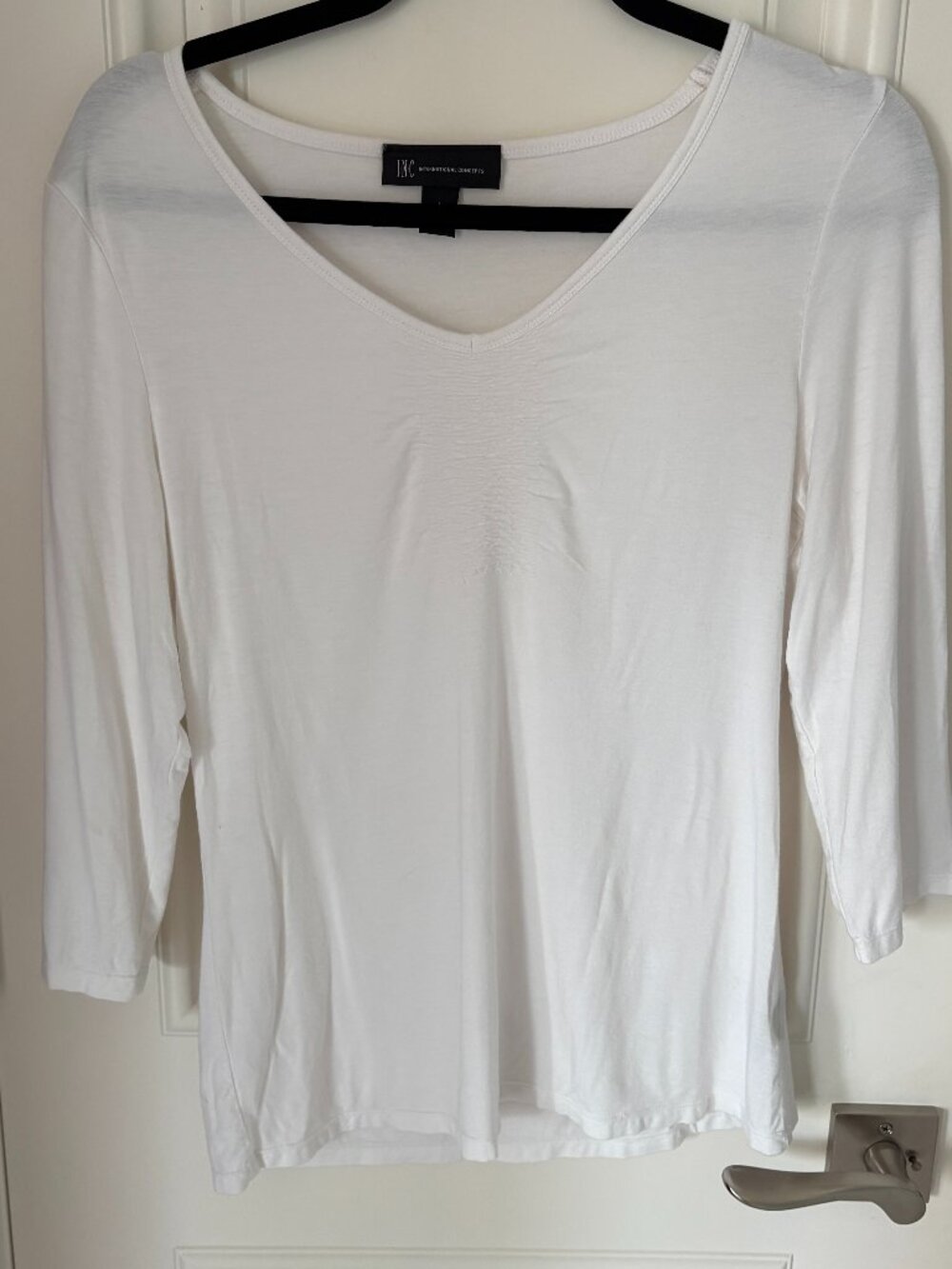 INC 3/4 sleeve white tee